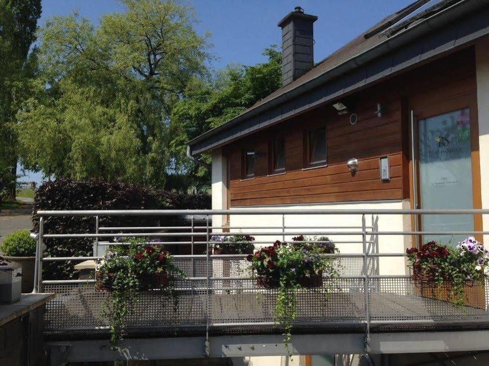 Hostellerie Du Peiffeschof, The Originals Relais Арлон Екстер'єр фото